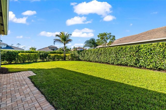 28661 Sicily LOOP, Bonita Springs, FL 34135