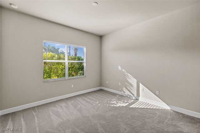 28661 Sicily LOOP, Bonita Springs, FL 34135