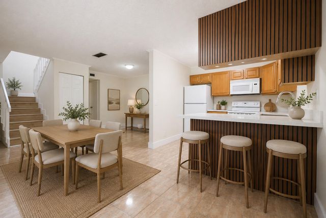 317 Woodland Road, Palm Springs, FL 33461