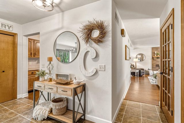 23070 Prairie View Court, Mattawan, MI 49071