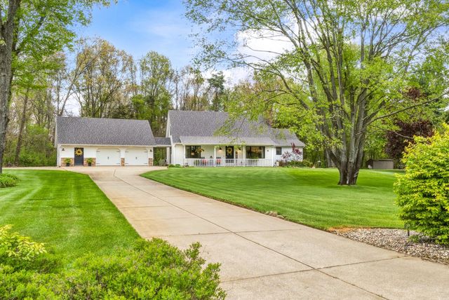 23070 Prairie View Court, Mattawan, MI 49071