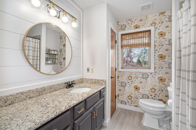 23070 Prairie View Court, Mattawan, MI 49071