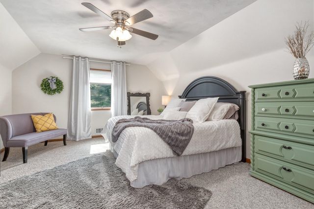 23070 Prairie View Court, Mattawan, MI 49071