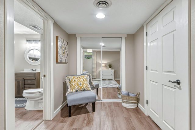 23070 Prairie View Court, Mattawan, MI 49071