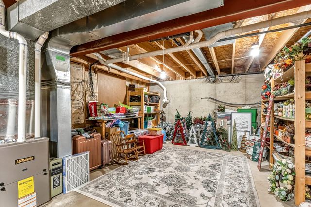 23070 Prairie View Court, Mattawan, MI 49071