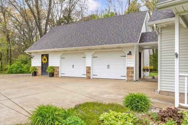 23070 Prairie View Court, Mattawan, MI 49071