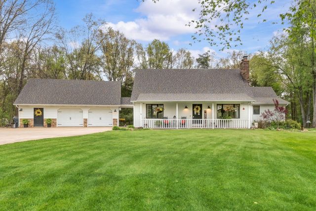 23070 Prairie View Court, Mattawan, MI 49071