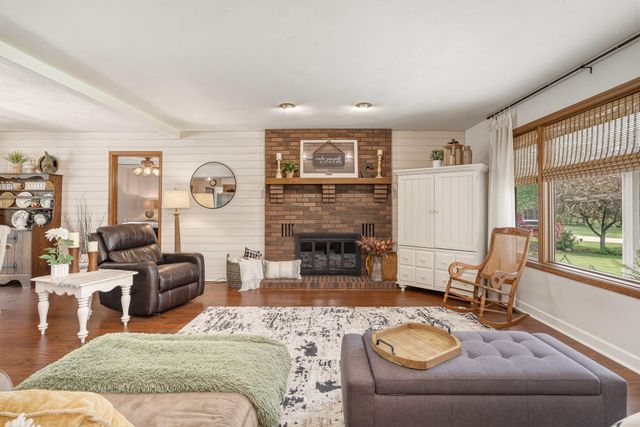 23070 Prairie View Court, Mattawan, MI 49071
