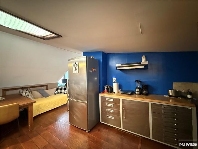 799 2nd Street, Secaucus, NJ 07094