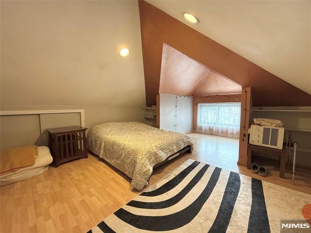 799 2nd Street, Secaucus, NJ 07094