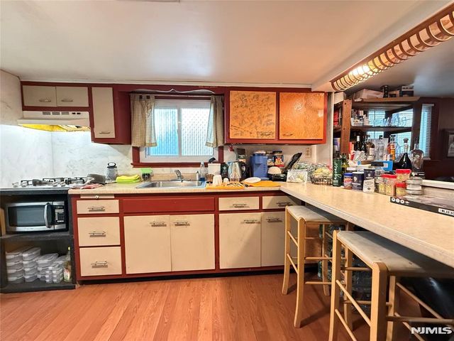 799 2nd Street, Secaucus, NJ 07094