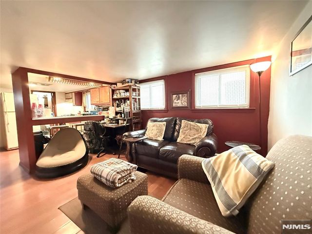 799 2nd Street, Secaucus, NJ 07094