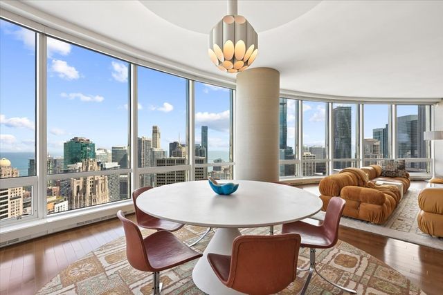 401 N Wabash Avenue 38A, Chicago, IL 60611