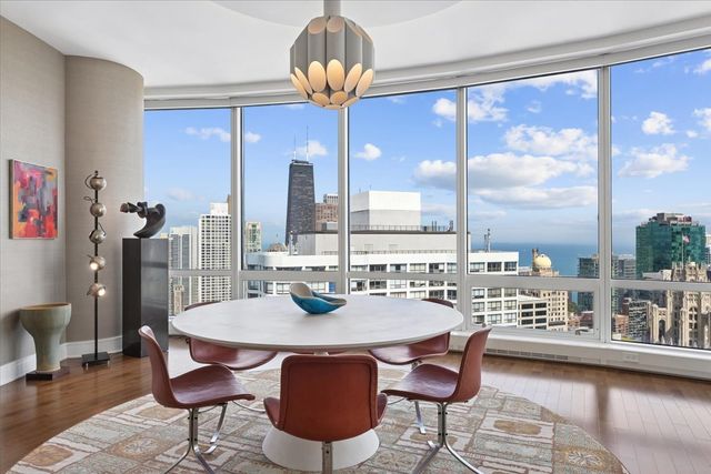 401 N Wabash Avenue 38A, Chicago, IL 60611