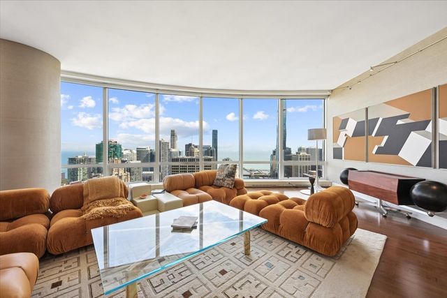 401 N Wabash Avenue 38A, Chicago, IL 60611