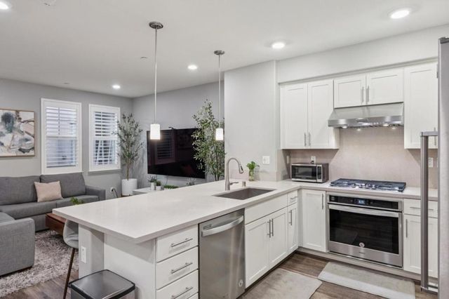 1018 Onofrio Lane 2, San Jose, CA 95131