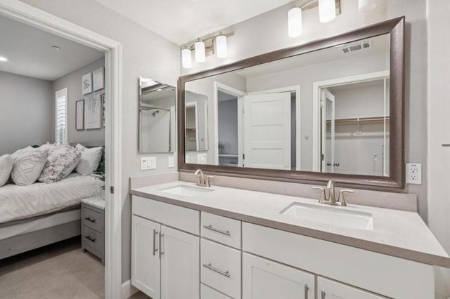 1018 Onofrio Lane 2, San Jose, CA 95131
