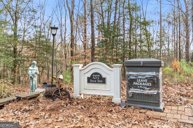 7277 AVALON Drive, Douglasville, GA 30135