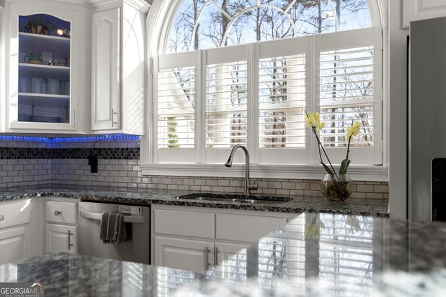 7277 AVALON Drive, Douglasville, GA 30135