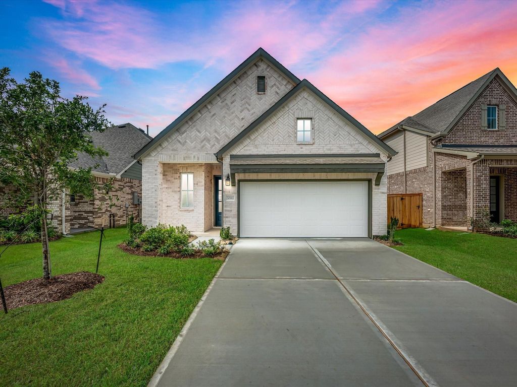 30911 Newcomb Landing Lane, Waller, TX 77484
