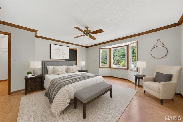 8 Grayson Ridge Drive, Washington, MO 63090