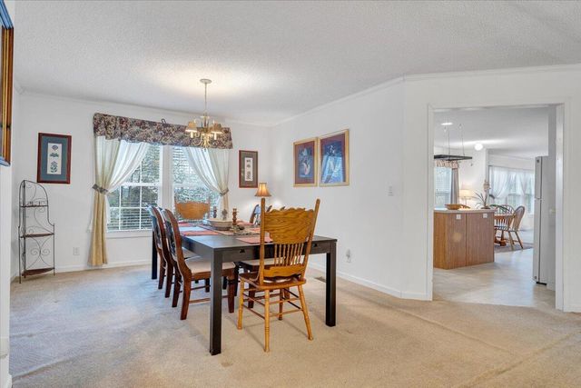 200 Surber DR, Moneta, VA 24121