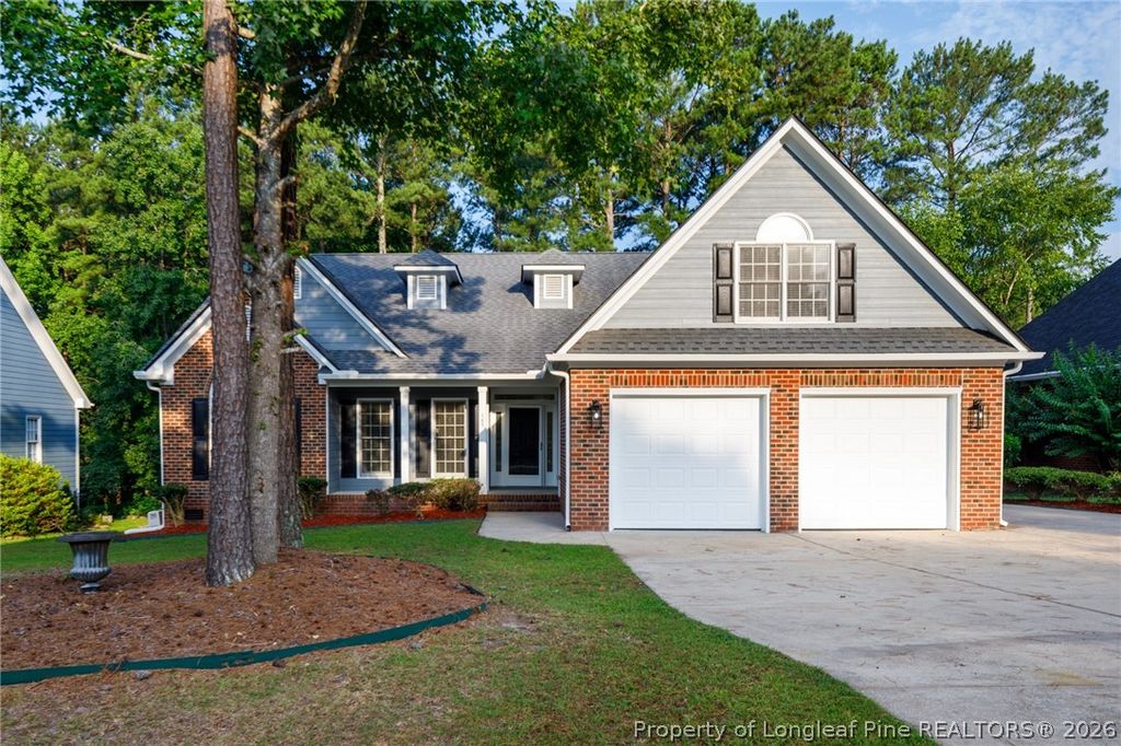 185 Falling Water Road, Spring Lake, NC 28390 — exterior
