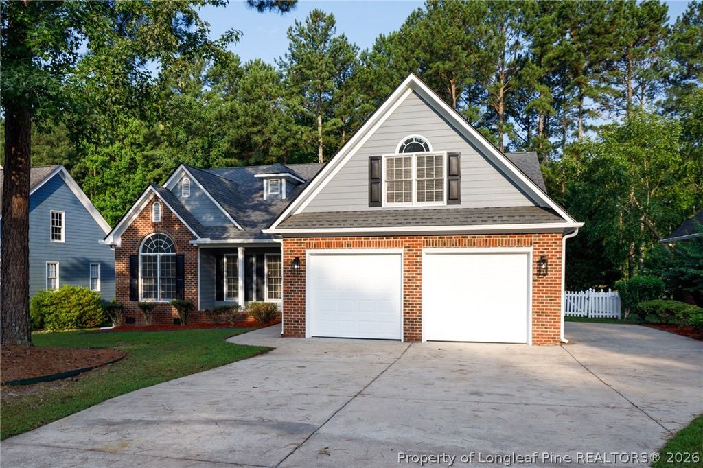 185 Falling Water Road, Spring Lake, NC 28390 — photo 2