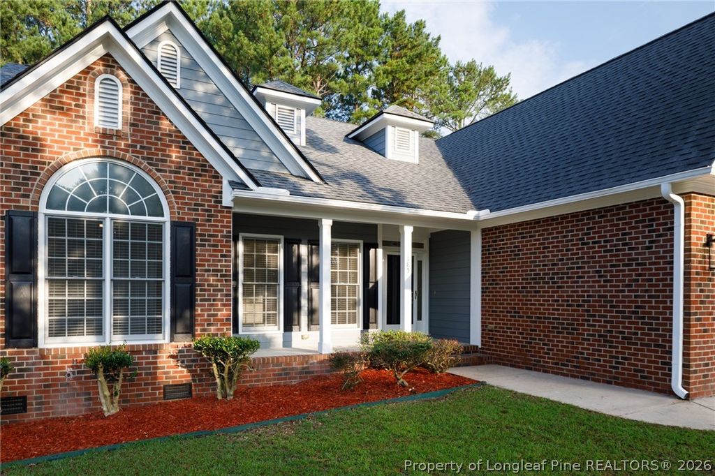 185 Falling Water Road, Spring Lake, NC 28390 — photo 3