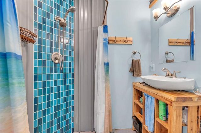 1226 N CENTENNIAL Avenue, West Fork, AR 72774