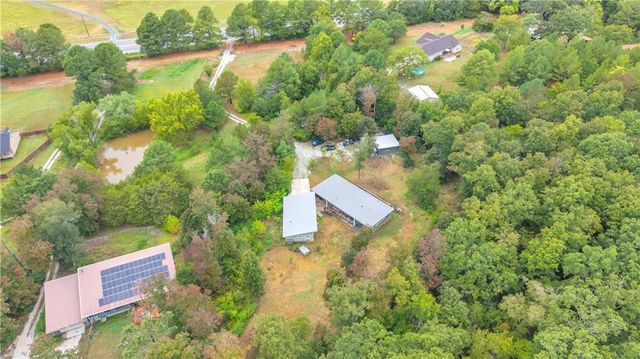 1226 N CENTENNIAL Avenue, West Fork, AR 72774