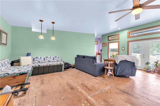 1226 N CENTENNIAL Avenue, West Fork, AR 72774