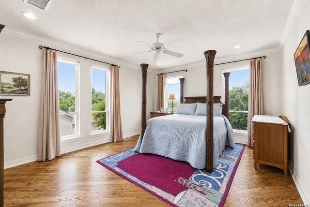 107 Deerwood Drive, Kerrville, TX 78028