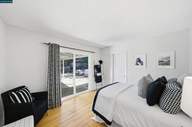 157 Shuey Dr, Moraga, CA 94556