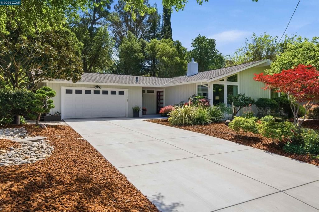 157 Shuey Dr, Moraga, CA 94556