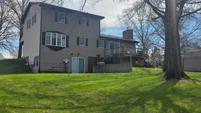 7745 S BENNETT DR, Columbia, MO 65201