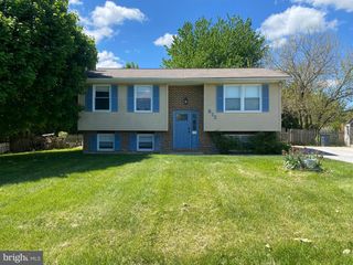 812 VELVET RUN DR, Westminster, MD 21157
