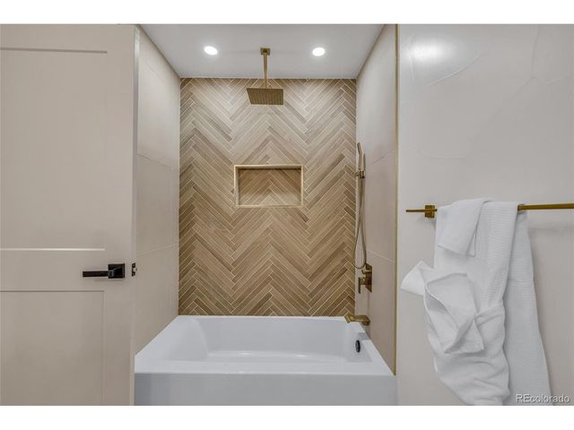 7373 S Dexter Way, Centennial, CO 80122