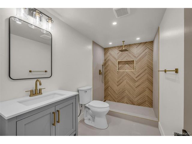 7373 S Dexter Way, Centennial, CO 80122