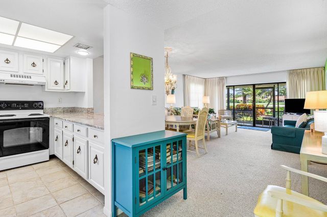 4085 Kittiwake Court Kittiwake, Boynton Beach, FL 33436