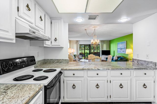 4085 Kittiwake Court Kittiwake, Boynton Beach, FL 33436
