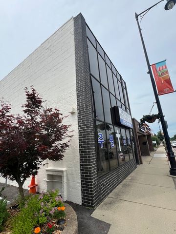 5817 Dempster Street, Morton Grove, IL 60053