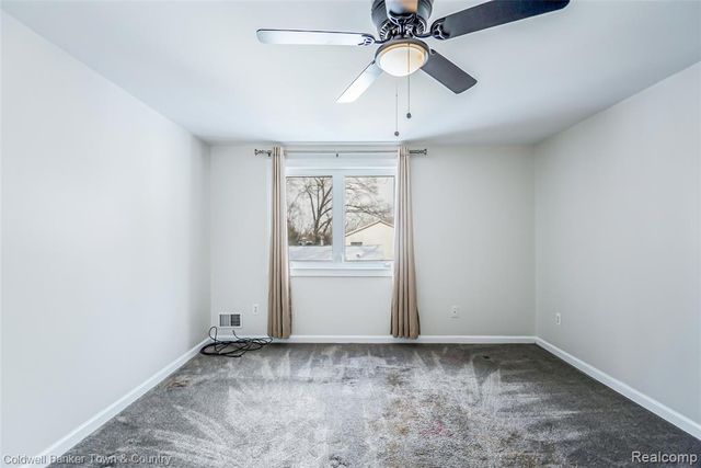 1010 Oak Ridge Circle, Brighton, MI 48116