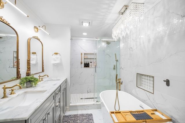 107 Sandra Ln, North Andover, MA 01845