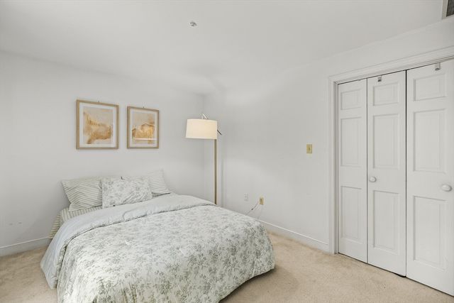 107 Sandra Ln, North Andover, MA 01845