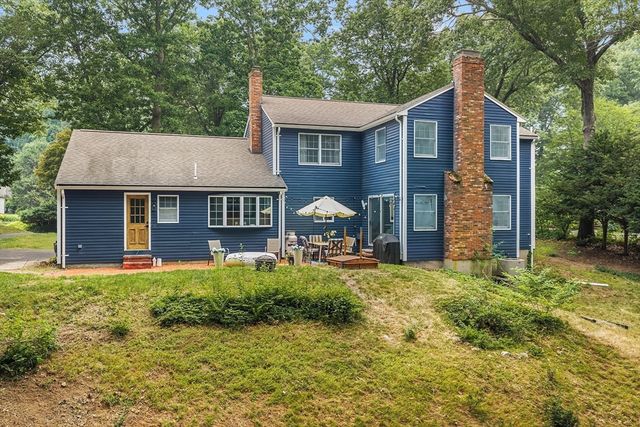 107 Sandra Ln, North Andover, MA 01845