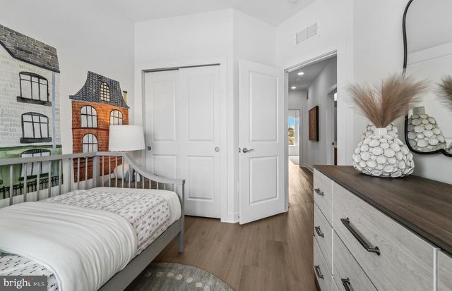 1302 BRACKEN LN, Laurel, MD 20724