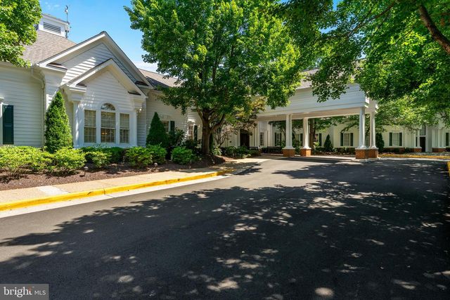 6872 SADDLE RUN WAY, Gainesville, VA 20155