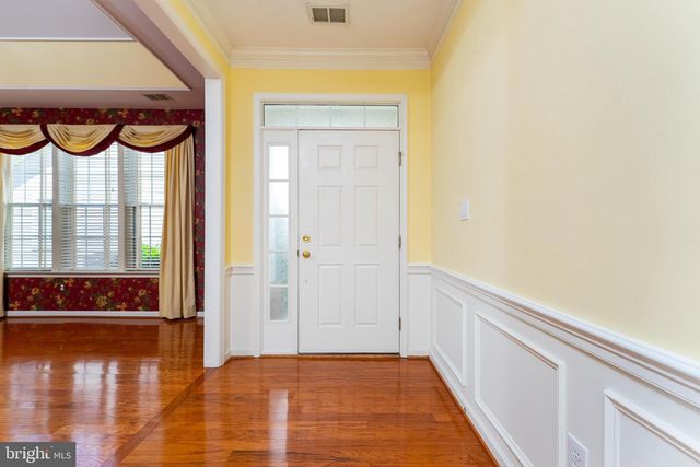 6872 SADDLE RUN WAY, Gainesville, VA 20155