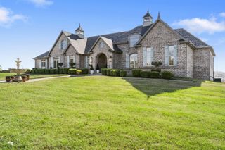 9386 E Maple Ridge Lane, Strafford, MO 65757